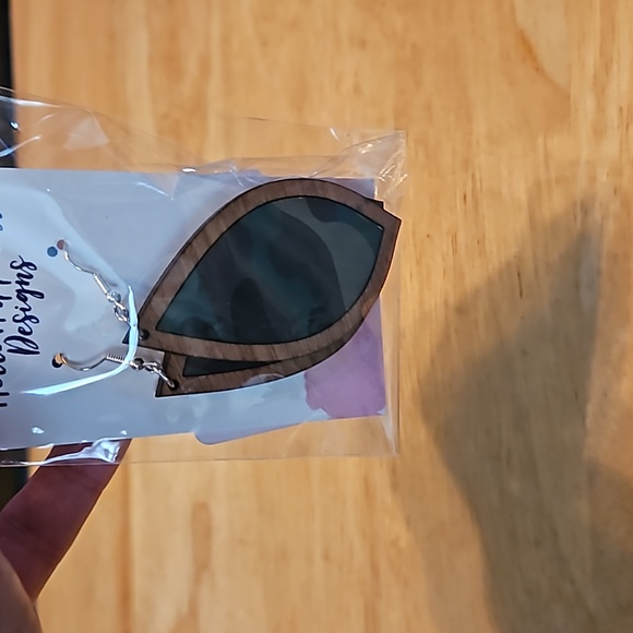 Camo & Wood Teardrop Dangle Earrings - Picture 2 of 2